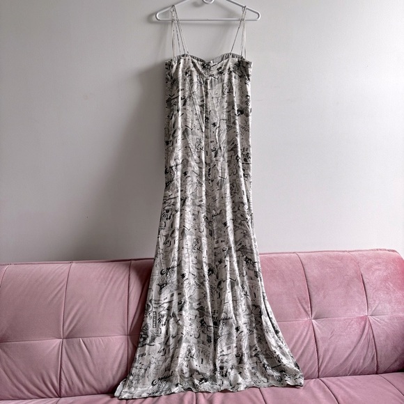 ✨ Host Pick ✨ NWOT Off-White Graphic Long Dress in White - Picture 9 of 17